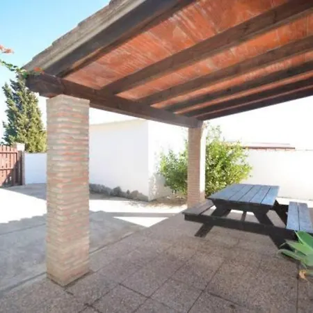 Casas Paqui Y Pablo Con Piscina Compartida En Conil * Conil De La Frontera