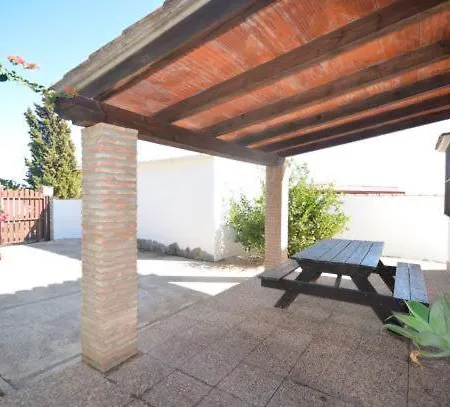 Casas Paqui Y Pablo Con Piscina Compartida En Conil Сasa de vacaciones Conil De La Frontera